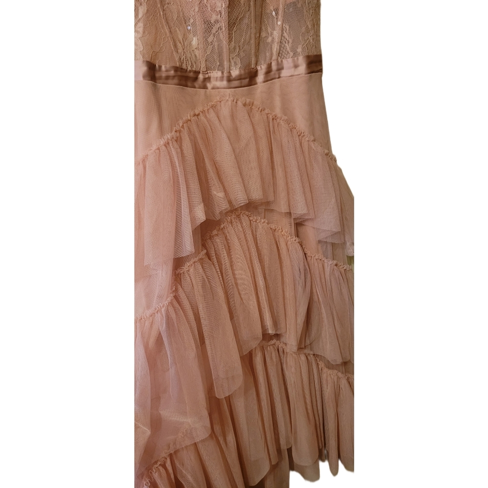 Multi Layered Dress - Picture 4 of 5